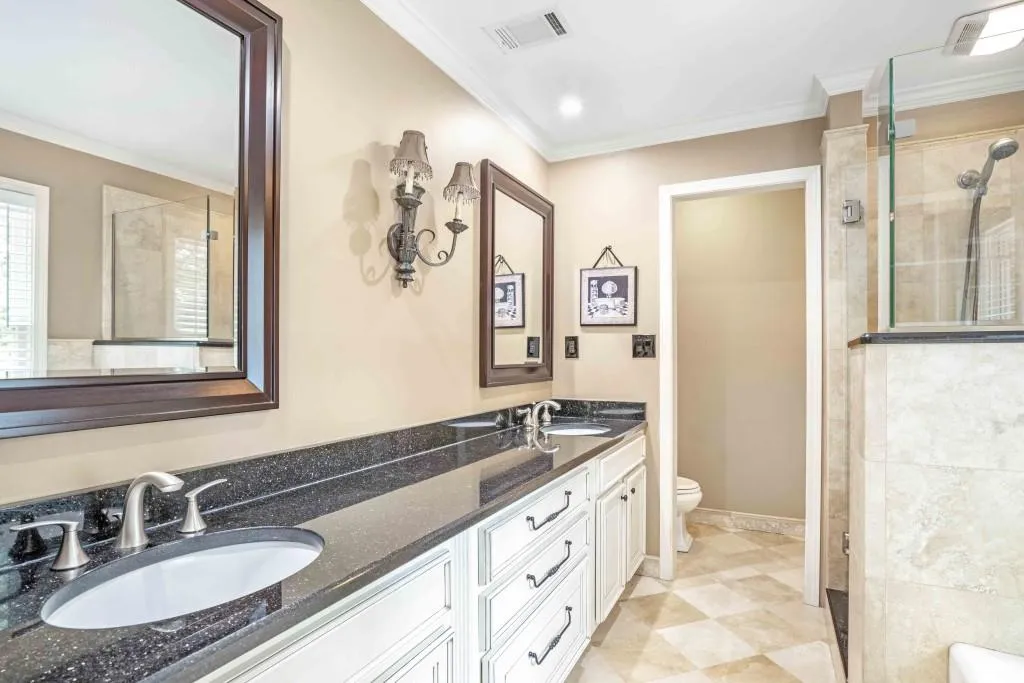 360 Lighthouse Point, Atlanta, Georgia 30328, 4 Bedrooms Bedrooms, ,2 BathroomsBathrooms,Residential,Sold,360 Lighthouse Point,6919151