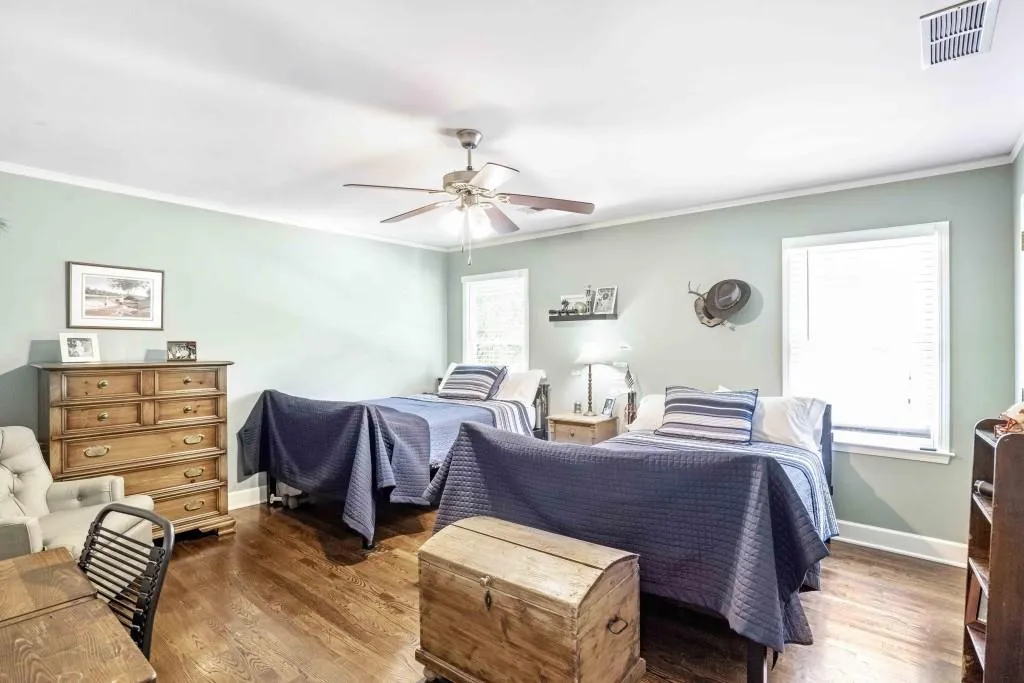 360 Lighthouse Point, Atlanta, Georgia 30328, 4 Bedrooms Bedrooms, ,2 BathroomsBathrooms,Residential,Sold,360 Lighthouse Point,6919151
