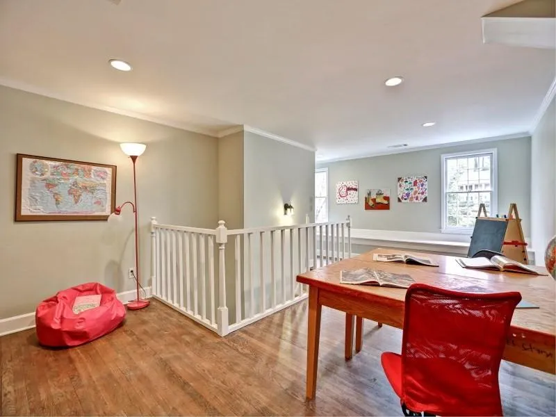 105 Trail Point, Sandy Springs, Georgia 30350, 4 Bedrooms Bedrooms, ,4 BathroomsBathrooms,Residential,Sold,105 Trail Point,5595447