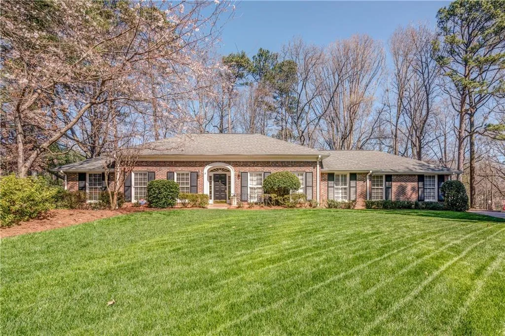 4681 Tall Pines Drive Nw, Atlanta, Georgia 30327, 4 Bedrooms Bedrooms, ,3 BathroomsBathrooms,Residential,Sold,4681 Tall Pines Drive Nw,5976550