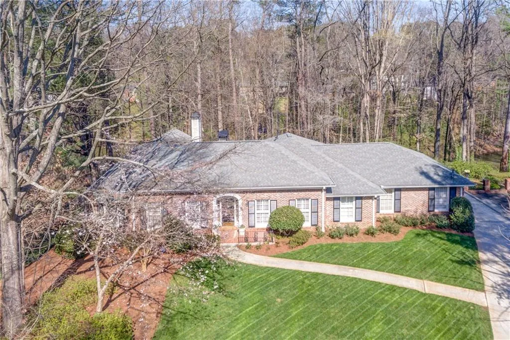 4681 Tall Pines Drive Nw, Atlanta, Georgia 30327, 4 Bedrooms Bedrooms, ,3 BathroomsBathrooms,Residential,Sold,4681 Tall Pines Drive Nw,5976550