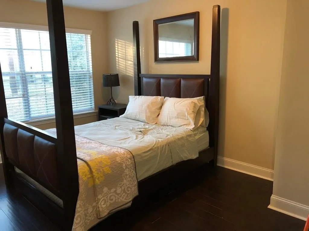 6980 Roswell Road Unit H5, Atlanta, Georgia 30328, 3 Bedrooms Bedrooms, ,2 BathroomsBathrooms,Residential,Sold,6980 Roswell Road Unit H5,5952072