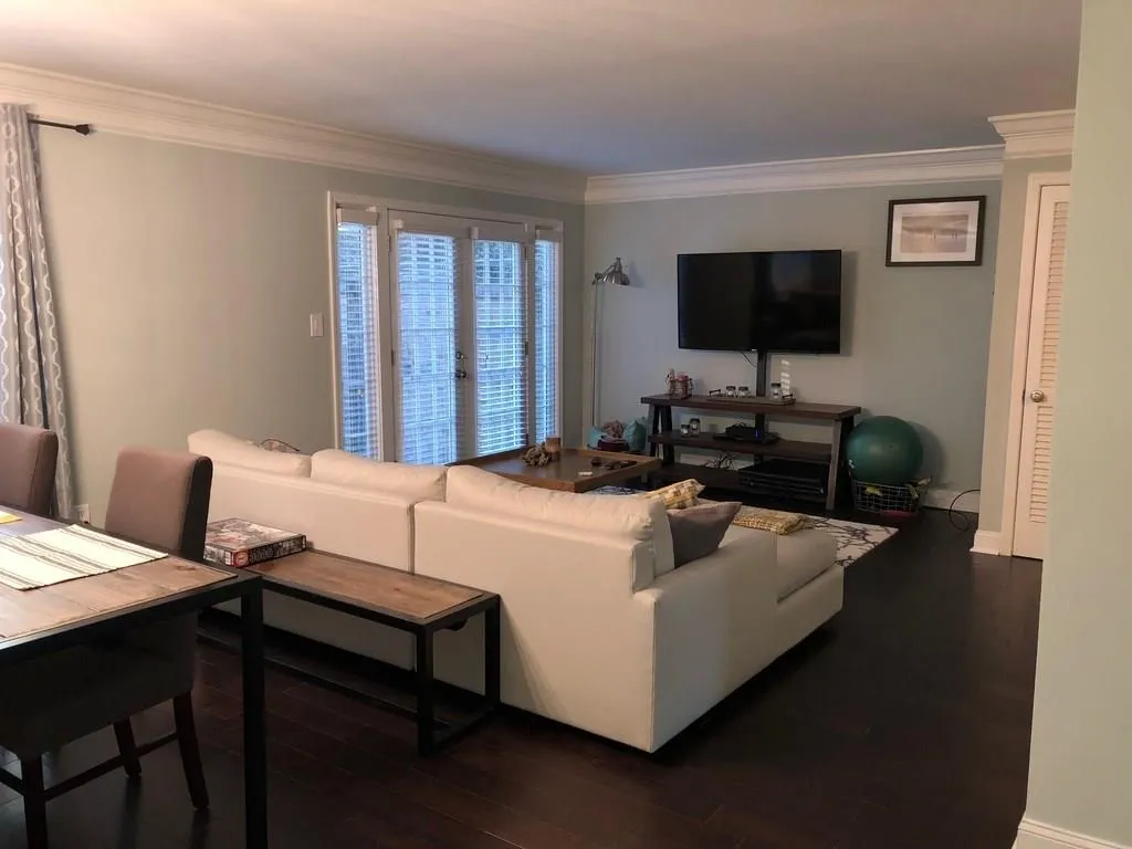 6980 Roswell Road Unit H5, Atlanta, Georgia 30328, 3 Bedrooms Bedrooms, ,2 BathroomsBathrooms,Residential,Sold,6980 Roswell Road Unit H5,5952072