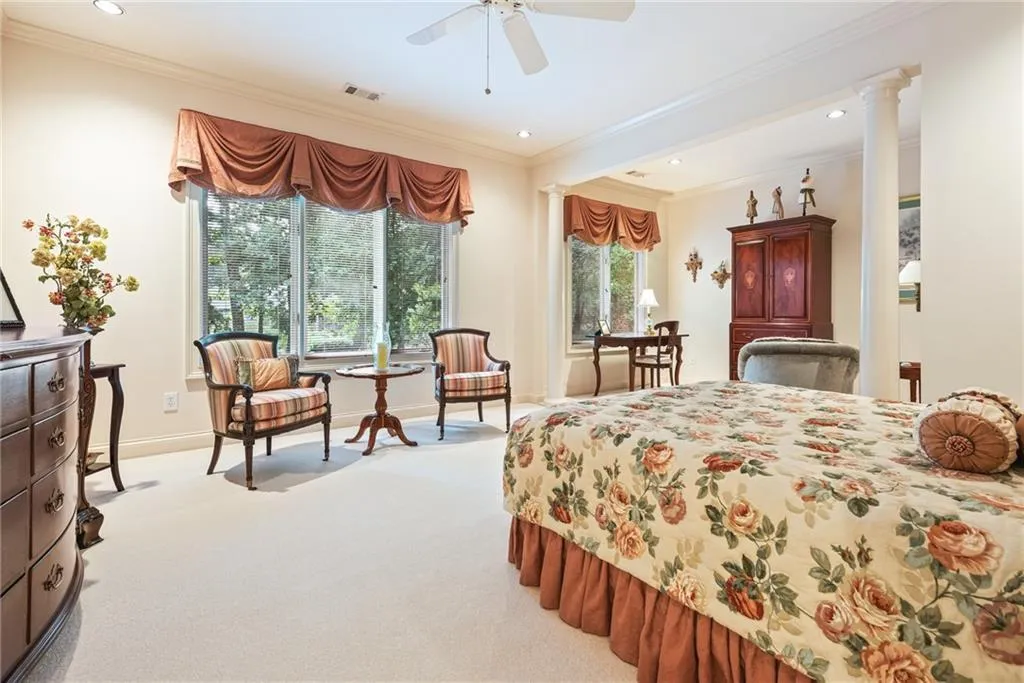 520 Chestnut Rose Lane, Sandy Springs, Georgia 30327, 4 Bedrooms Bedrooms, ,5 BathroomsBathrooms,Residential,Sold,520 Chestnut Rose Lane,6624035