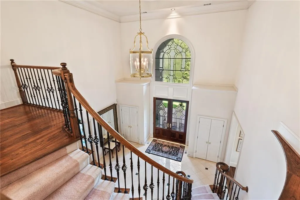 520 Chestnut Rose Lane, Sandy Springs, Georgia 30327, 4 Bedrooms Bedrooms, ,5 BathroomsBathrooms,Residential,Sold,520 Chestnut Rose Lane,6624035