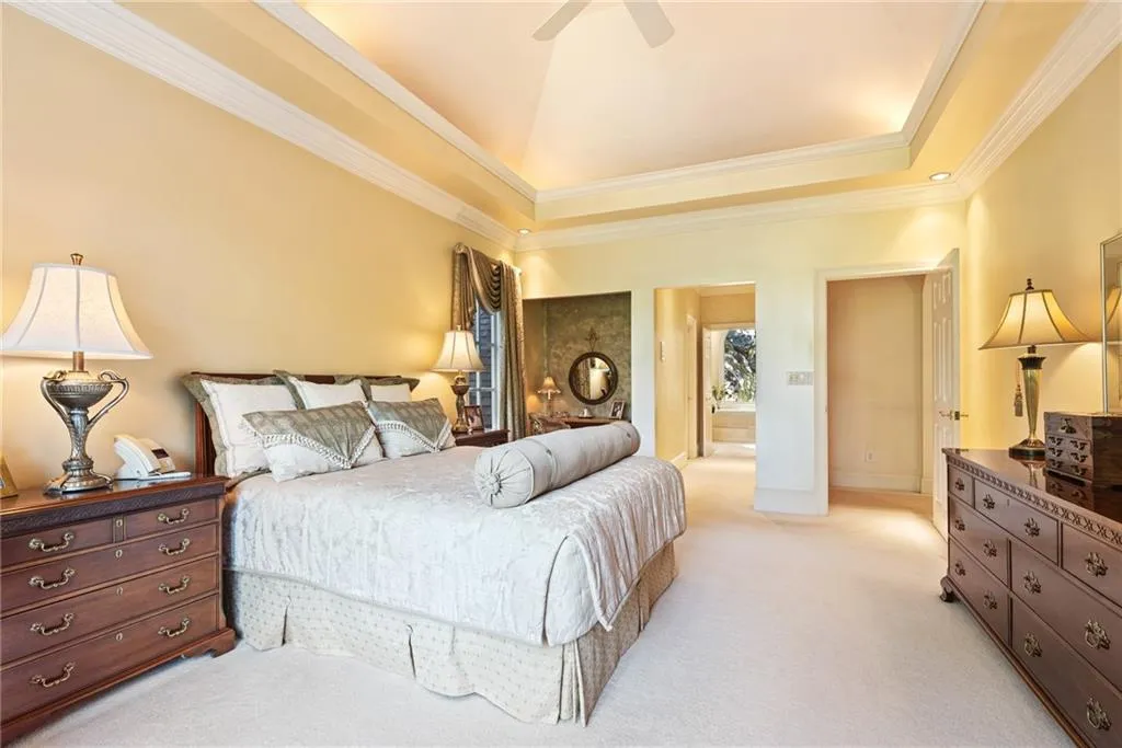 520 Chestnut Rose Lane, Sandy Springs, Georgia 30327, 4 Bedrooms Bedrooms, ,5 BathroomsBathrooms,Residential,Sold,520 Chestnut Rose Lane,6624035