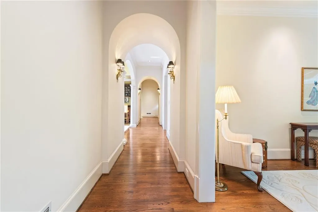 520 Chestnut Rose Lane, Sandy Springs, Georgia 30327, 4 Bedrooms Bedrooms, ,5 BathroomsBathrooms,Residential,Sold,520 Chestnut Rose Lane,6624035