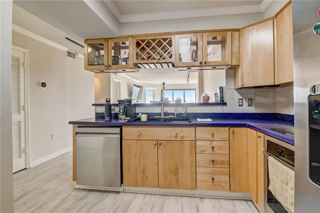795 Hammond Drive Unit 1806, Atlanta, Georgia 30328, 2 Bedrooms Bedrooms, ,1 BathroomBathrooms,Residential,Sold,795 Hammond Drive Unit 1806,7343916