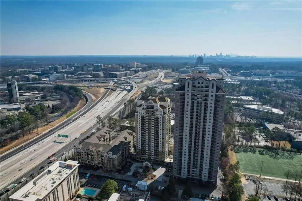 795 Hammond Drive Unit 1806, Atlanta, Georgia 30328, 2 Bedrooms Bedrooms, ,1 BathroomBathrooms,Residential,Sold,795 Hammond Drive Unit 1806,7343916