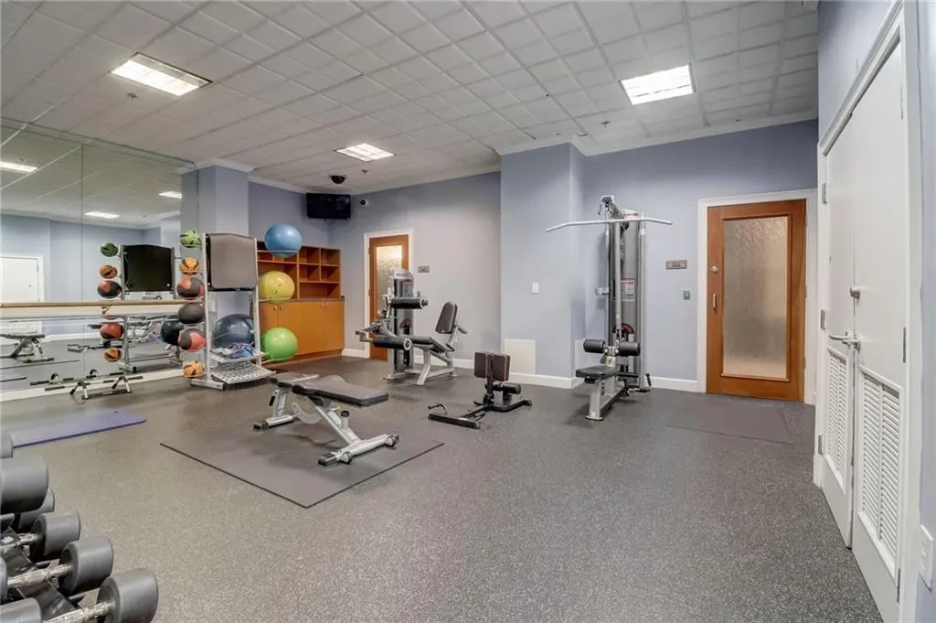 795 Hammond Drive Unit 1806, Atlanta, Georgia 30328, 2 Bedrooms Bedrooms, ,1 BathroomBathrooms,Residential,Sold,795 Hammond Drive Unit 1806,7343916