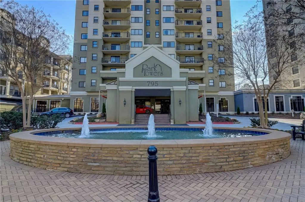795 Hammond Drive Unit 1806, Atlanta, Georgia 30328, 2 Bedrooms Bedrooms, ,1 BathroomBathrooms,Residential,Sold,795 Hammond Drive Unit 1806,7343916