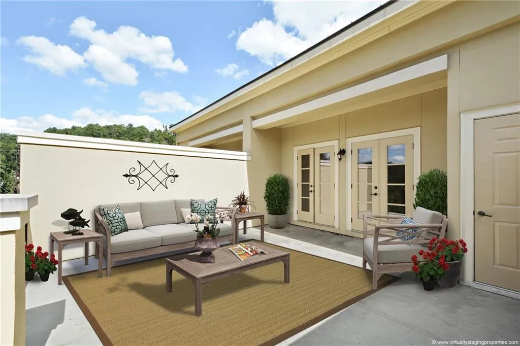 902 River Vista Drive Unit 902, Atlanta, Georgia 30339, 4 Bedrooms Bedrooms, ,4 BathroomsBathrooms,Residential,Sold,902 River Vista Drive Unit 902,6054753