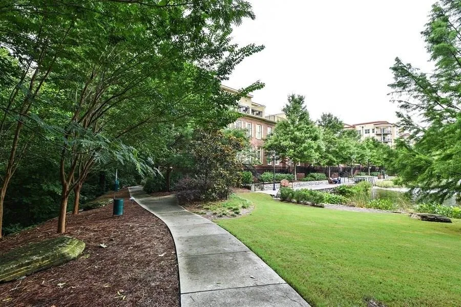 902 River Vista Drive Unit 902, Atlanta, Georgia 30339, 4 Bedrooms Bedrooms, ,4 BathroomsBathrooms,Residential,Sold,902 River Vista Drive Unit 902,6054753