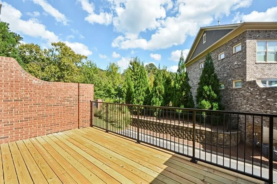 902 River Vista Drive Unit 902, Atlanta, Georgia 30339, 4 Bedrooms Bedrooms, ,4 BathroomsBathrooms,Residential,Sold,902 River Vista Drive Unit 902,6054753