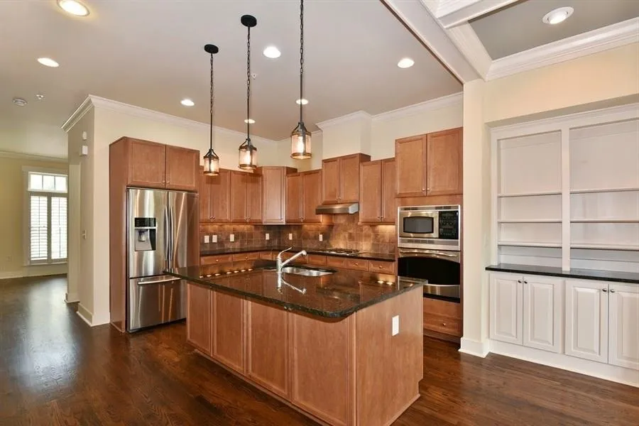 902 River Vista Drive Unit 902, Atlanta, Georgia 30339, 4 Bedrooms Bedrooms, ,4 BathroomsBathrooms,Residential,Sold,902 River Vista Drive Unit 902,6054753