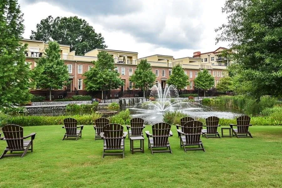 902 River Vista Drive Unit 902, Atlanta, Georgia 30339, 4 Bedrooms Bedrooms, ,4 BathroomsBathrooms,Residential,Sold,902 River Vista Drive Unit 902,6054753