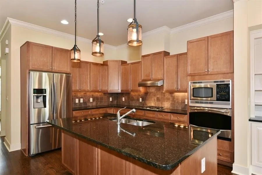 902 River Vista Drive Unit 902, Atlanta, Georgia 30339, 4 Bedrooms Bedrooms, ,4 BathroomsBathrooms,Residential,Sold,902 River Vista Drive Unit 902,6054753