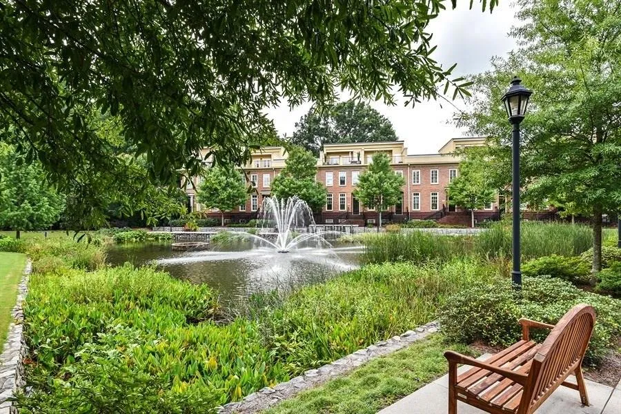 902 River Vista Drive Unit 902, Atlanta, Georgia 30339, 4 Bedrooms Bedrooms, ,4 BathroomsBathrooms,Residential,Sold,902 River Vista Drive Unit 902,6054753