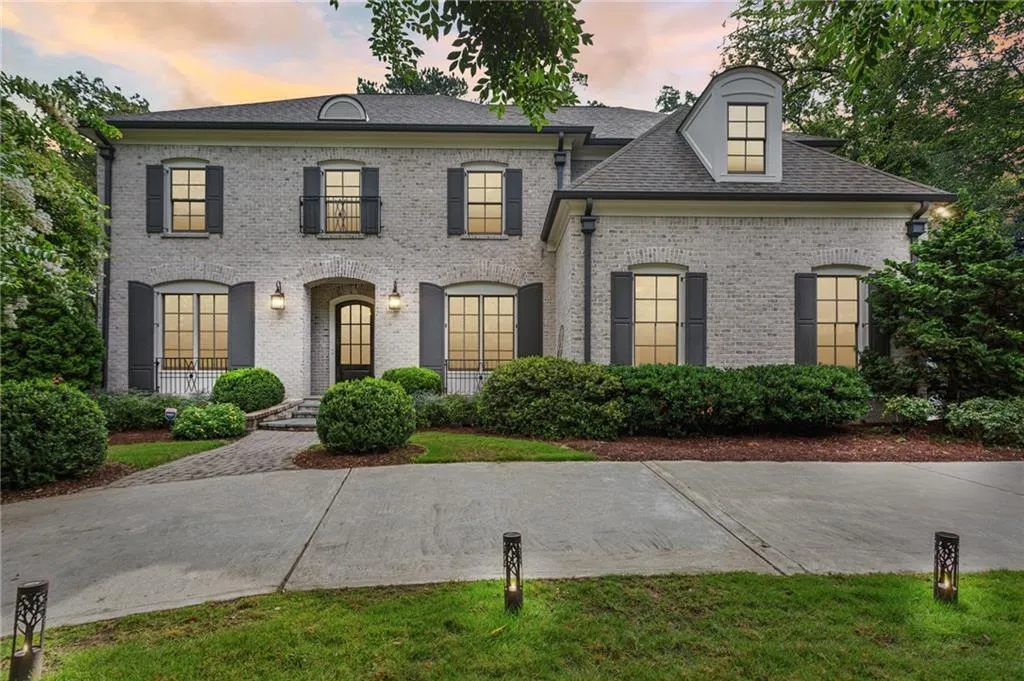 2115 Howell Mill Road Nw, Atlanta, Georgia 30318, 6 Bedrooms Bedrooms, ,6 BathroomsBathrooms,Residential,For Sale,2115 Howell Mill Road Nw,7625268