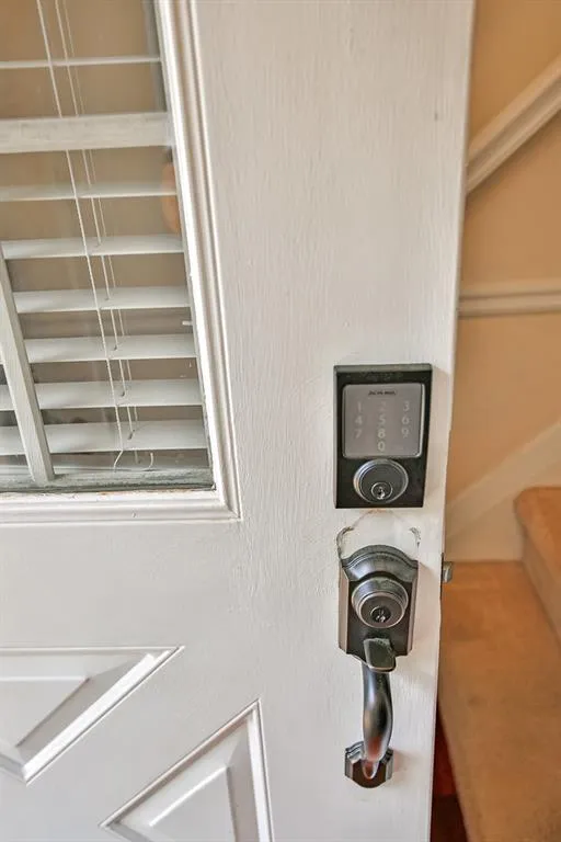 204 Wedgewood Way, Sandy Springs, Georgia 30350, 2 Bedrooms Bedrooms, ,2 BathroomsBathrooms,Residential,Sold,204 Wedgewood Way,6534806