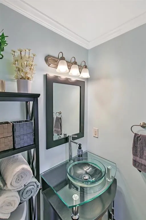 204 Wedgewood Way, Sandy Springs, Georgia 30350, 2 Bedrooms Bedrooms, ,2 BathroomsBathrooms,Residential,Sold,204 Wedgewood Way,6534806