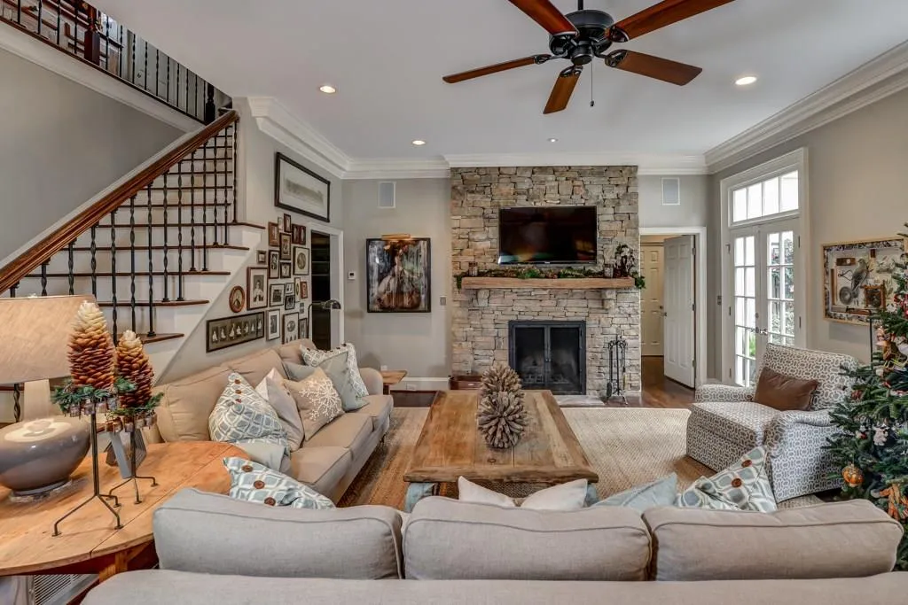 4314 Davidson Avenue Ne, Atlanta, Georgia 30319, 5 Bedrooms Bedrooms, ,5 BathroomsBathrooms,Residential,Sold,4314 Davidson Avenue Ne,5625582