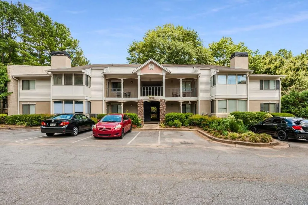 1205 Wingate Way, Sandy Springs, Georgia 30350, 2 Bedrooms Bedrooms, ,2 BathroomsBathrooms,Residential,Sold,1205 Wingate Way,7091669