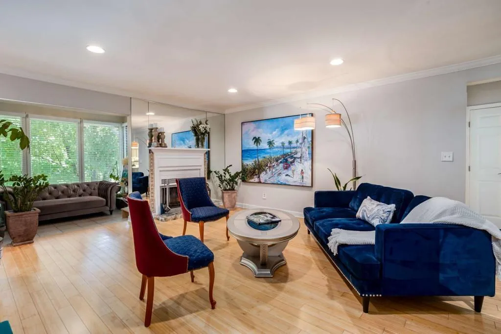 1205 Wingate Way, Sandy Springs, Georgia 30350, 2 Bedrooms Bedrooms, ,2 BathroomsBathrooms,Residential,Sold,1205 Wingate Way,7091669