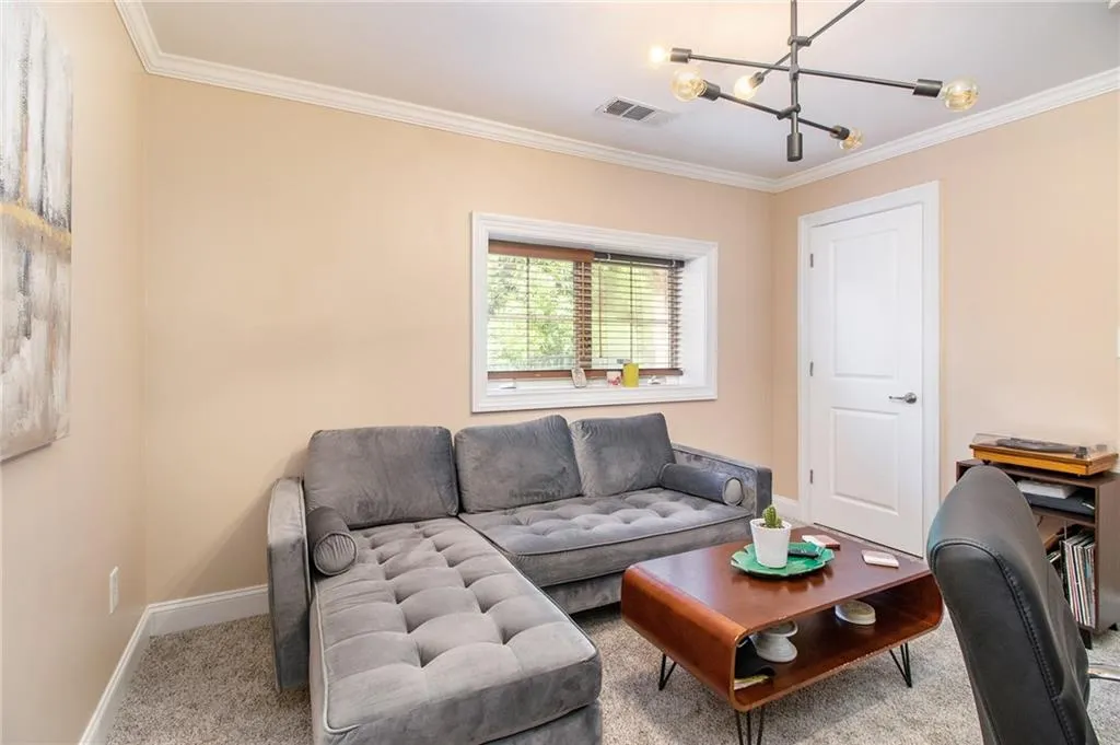 325 Le Gran Bend, Atlanta, Georgia 30328, 2 Bedrooms Bedrooms, ,2 BathroomsBathrooms,Residential,Sold,325 Le Gran Bend,6924029