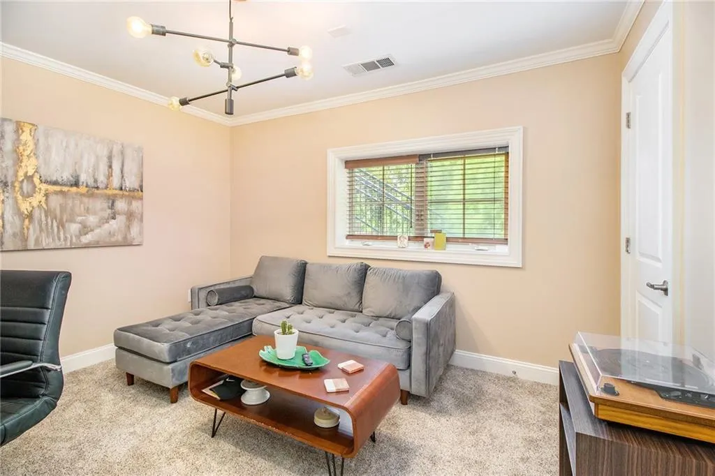 325 Le Gran Bend, Atlanta, Georgia 30328, 2 Bedrooms Bedrooms, ,2 BathroomsBathrooms,Residential,Sold,325 Le Gran Bend,6924029