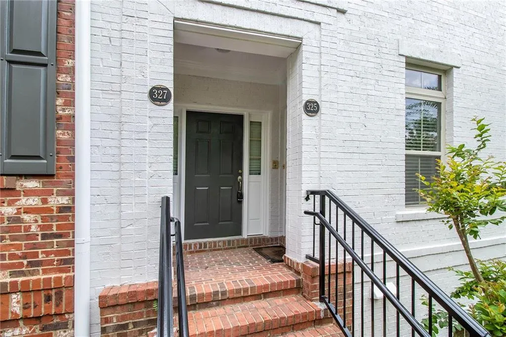 325 Le Gran Bend, Atlanta, Georgia 30328, 2 Bedrooms Bedrooms, ,2 BathroomsBathrooms,Residential,Sold,325 Le Gran Bend,6924029
