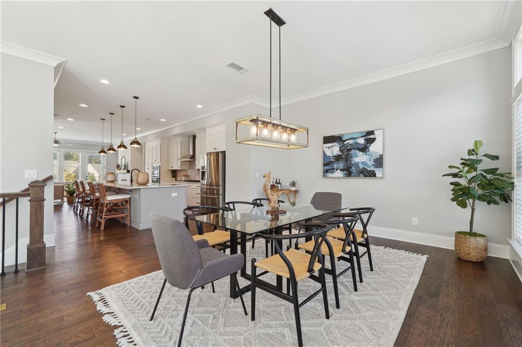 6377 Radiant Trace, Sandy Springs, Georgia 30328, 3 Bedrooms Bedrooms, ,4 BathroomsBathrooms,Residential,Sold,6377 Radiant Trace,7283851