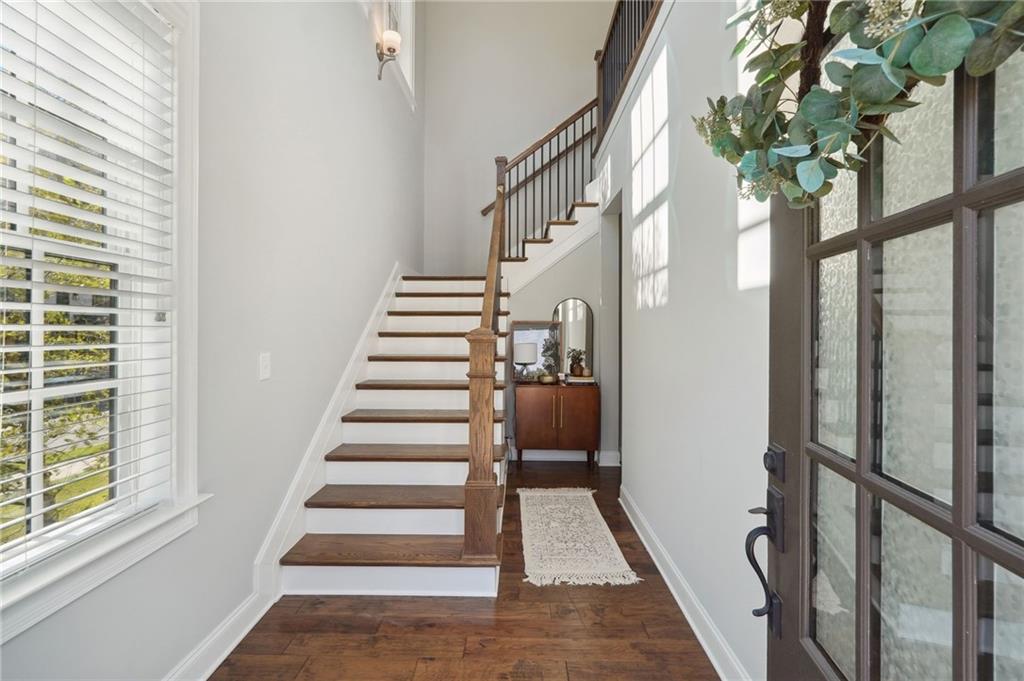 6377 Radiant Trace, Sandy Springs, Georgia 30328, 3 Bedrooms Bedrooms, ,4 BathroomsBathrooms,Residential,Sold,6377 Radiant Trace,7283851