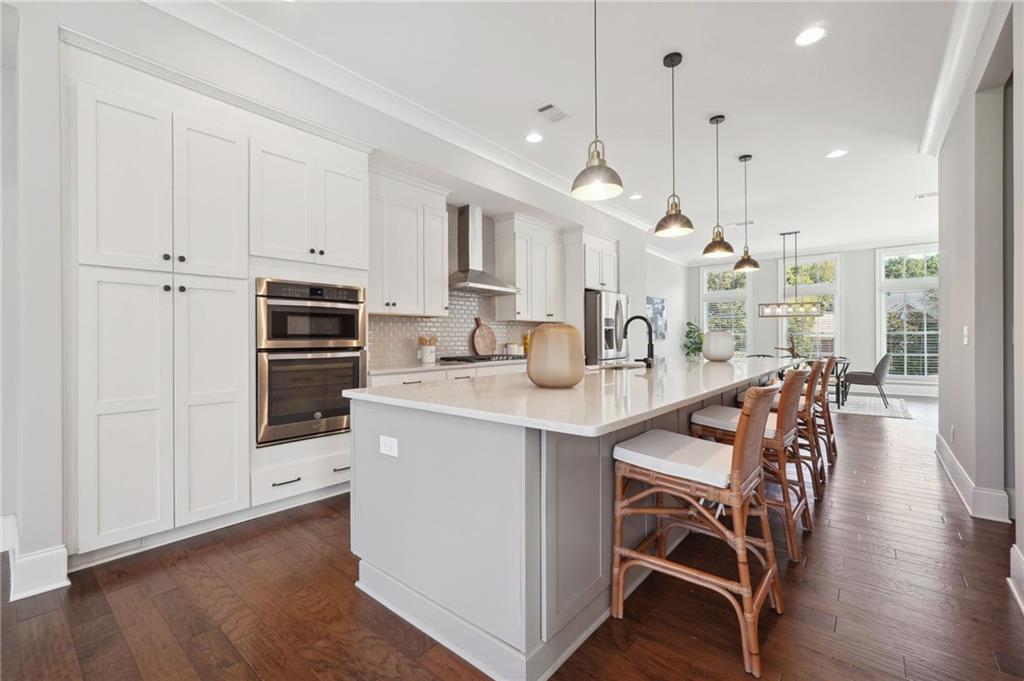 6377 Radiant Trace, Sandy Springs, Georgia 30328, 3 Bedrooms Bedrooms, ,4 BathroomsBathrooms,Residential,Sold,6377 Radiant Trace,7283851