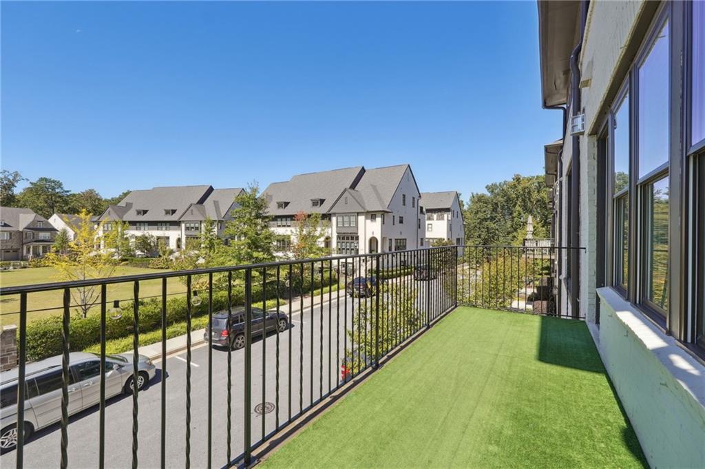 6377 Radiant Trace, Sandy Springs, Georgia 30328, 3 Bedrooms Bedrooms, ,4 BathroomsBathrooms,Residential,Sold,6377 Radiant Trace,7283851