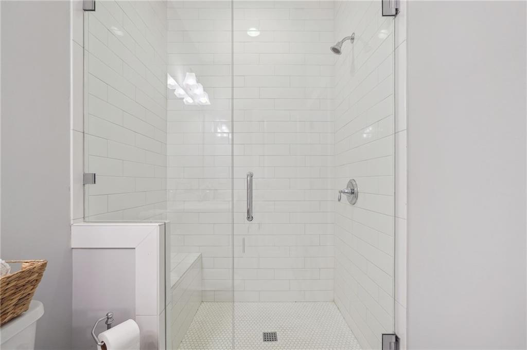 6377 Radiant Trace, Sandy Springs, Georgia 30328, 3 Bedrooms Bedrooms, ,4 BathroomsBathrooms,Residential,Sold,6377 Radiant Trace,7283851