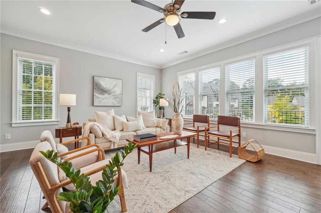 6377 Radiant Trace, Sandy Springs, Georgia 30328, 3 Bedrooms Bedrooms, ,4 BathroomsBathrooms,Residential,Sold,6377 Radiant Trace,7283851