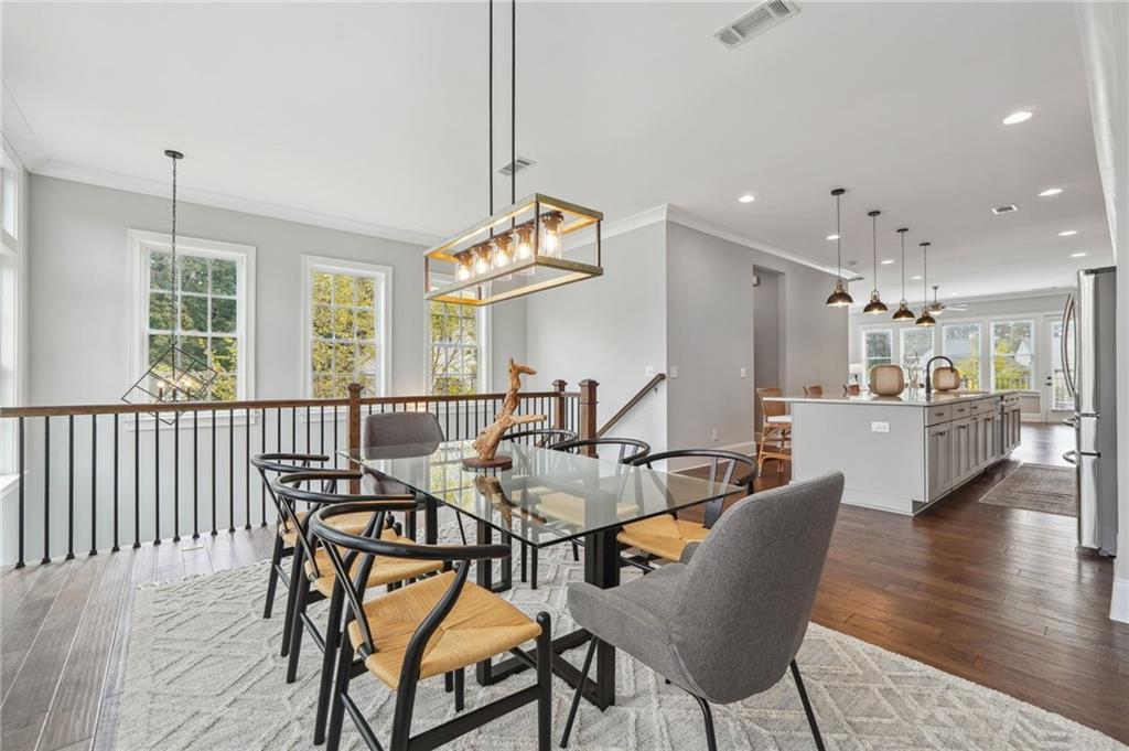 6377 Radiant Trace, Sandy Springs, Georgia 30328, 3 Bedrooms Bedrooms, ,4 BathroomsBathrooms,Residential,Sold,6377 Radiant Trace,7283851