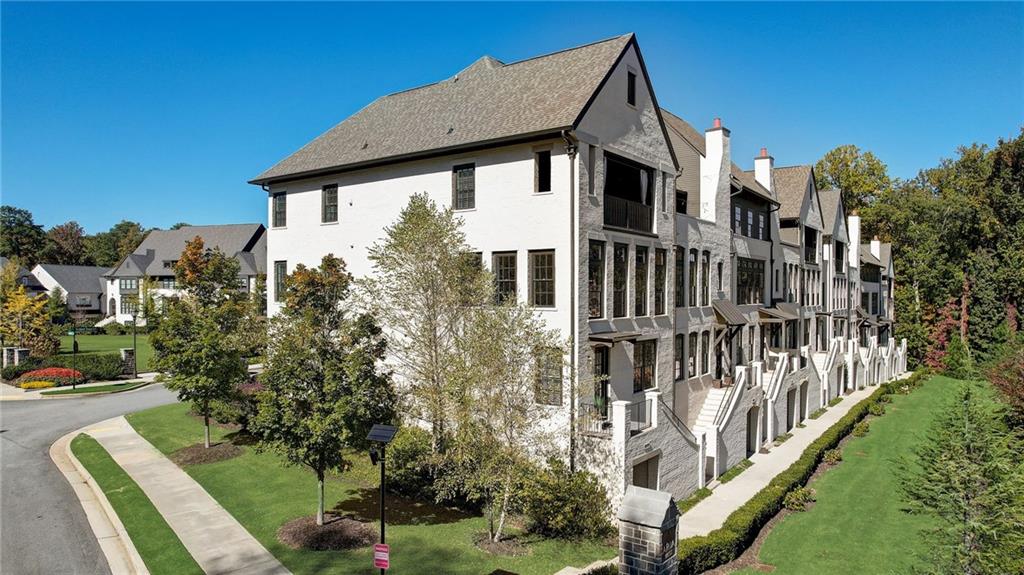 6377 Radiant Trace, Sandy Springs, Georgia 30328, 3 Bedrooms Bedrooms, ,4 BathroomsBathrooms,Residential,Sold,6377 Radiant Trace,7283851