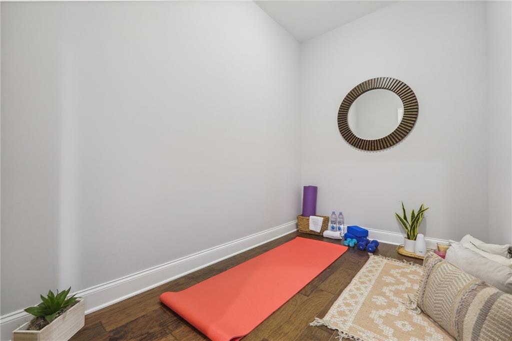 6377 Radiant Trace, Sandy Springs, Georgia 30328, 3 Bedrooms Bedrooms, ,4 BathroomsBathrooms,Residential,Sold,6377 Radiant Trace,7283851