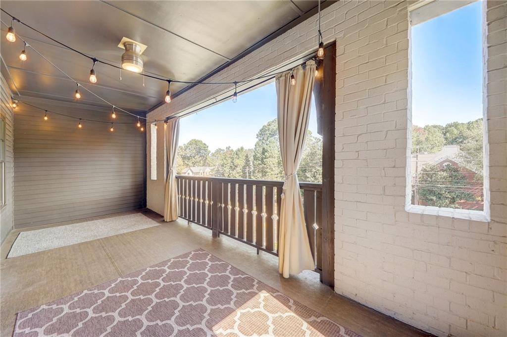 6377 Radiant Trace, Sandy Springs, Georgia 30328, 3 Bedrooms Bedrooms, ,4 BathroomsBathrooms,Residential,Sold,6377 Radiant Trace,7283851