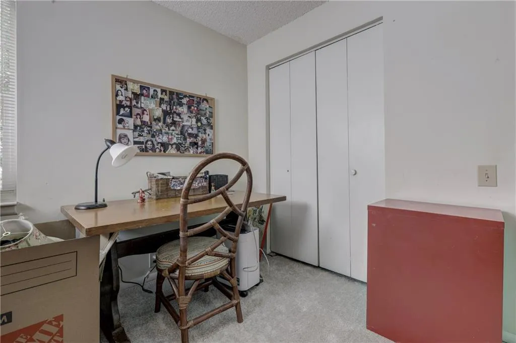 11 Dunwoody Springs Drive Unit 11, Sandy Springs, Georgia 30328, 3 Bedrooms Bedrooms, ,2 BathroomsBathrooms,Residential,Sold,11 Dunwoody Springs Drive Unit 11,6079486