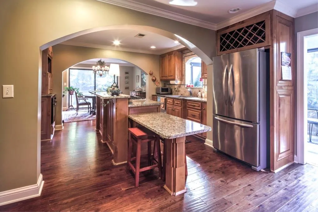 100 Bransford Road, Sandy Springs, Georgia 30342, 4 Bedrooms Bedrooms, ,3 BathroomsBathrooms,Residential,Sold,100 Bransford Road,5871000