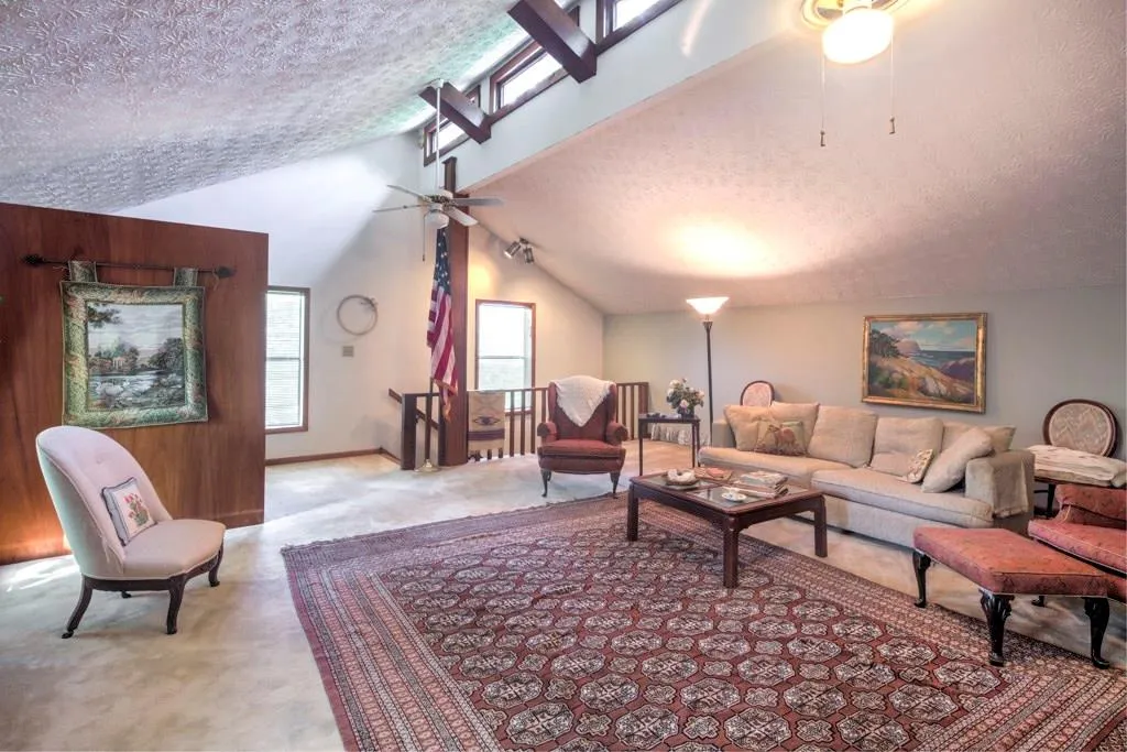 100 Bransford Road, Sandy Springs, Georgia 30342, 4 Bedrooms Bedrooms, ,3 BathroomsBathrooms,Residential,Sold,100 Bransford Road,5871000