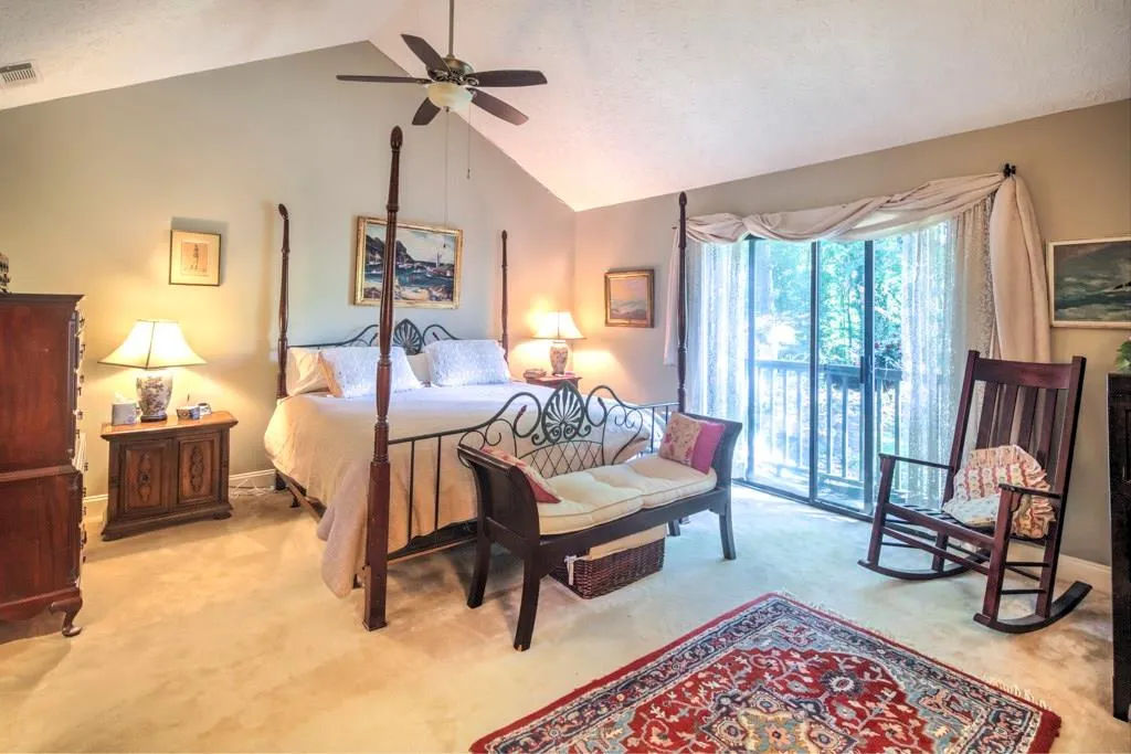 100 Bransford Road, Sandy Springs, Georgia 30342, 4 Bedrooms Bedrooms, ,3 BathroomsBathrooms,Residential,Sold,100 Bransford Road,5871000