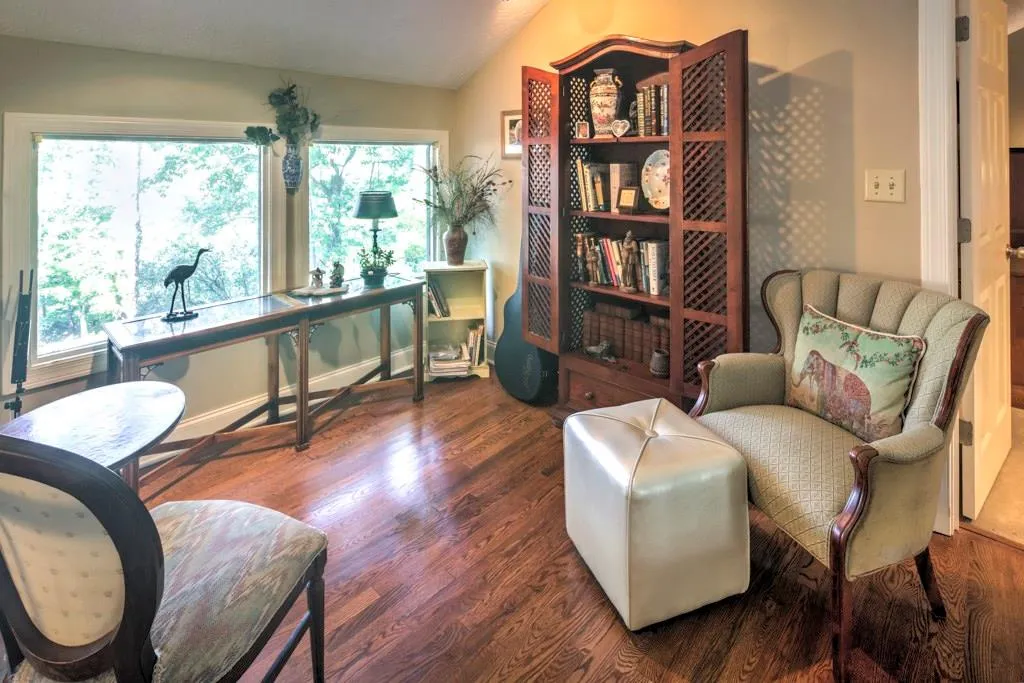 100 Bransford Road, Sandy Springs, Georgia 30342, 4 Bedrooms Bedrooms, ,3 BathroomsBathrooms,Residential,Sold,100 Bransford Road,5871000