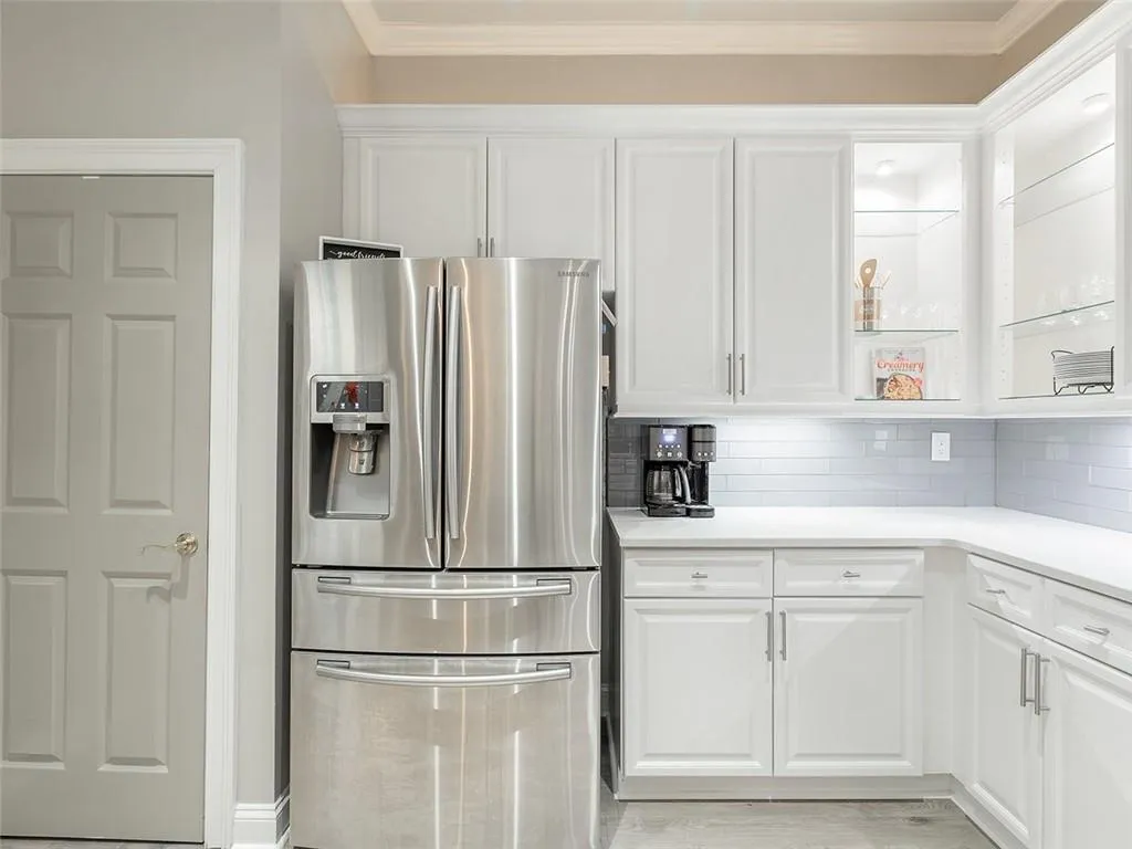 5415 Northland Drive Unit 103, Atlanta, Georgia 30342, 2 Bedrooms Bedrooms, ,2 BathroomsBathrooms,Residential,Sold,5415 Northland Drive Unit 103,6870212