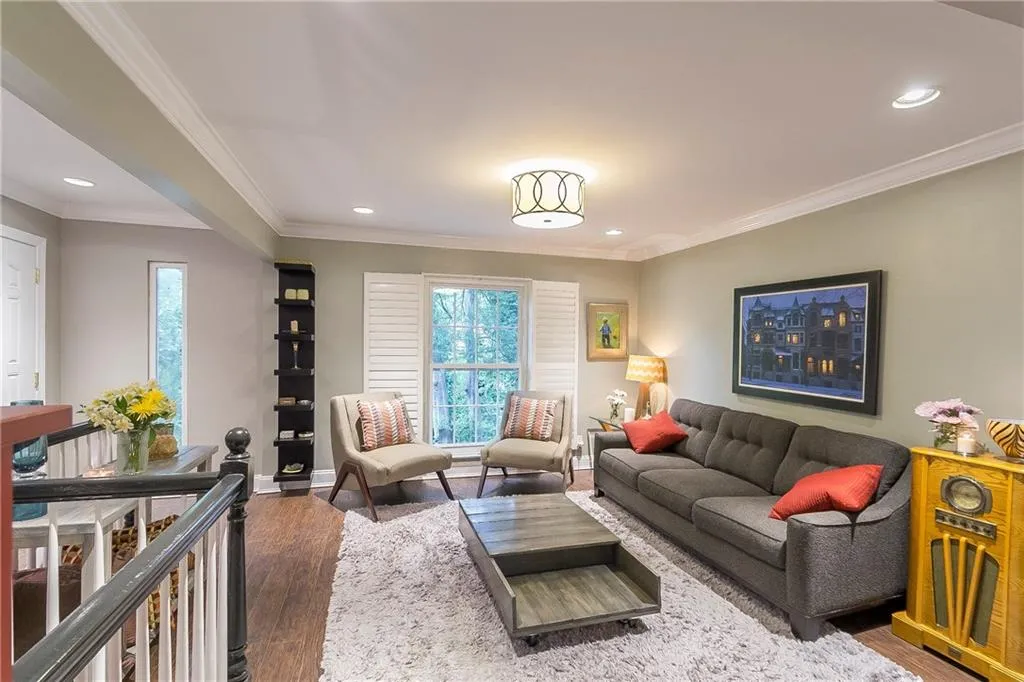 1261 Lavista Road Ne Unit D1, Atlanta, Georgia 30324, 4 Bedrooms Bedrooms, ,3 BathroomsBathrooms,Residential,Sold,1261 Lavista Road Ne Unit D1,5878294