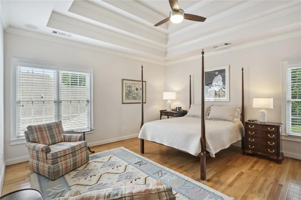 69 W Belle Isle Road, Atlanta, Georgia 30342, 3 Bedrooms Bedrooms, ,3 BathroomsBathrooms,Residential,Sold,69 W Belle Isle Road,7057327