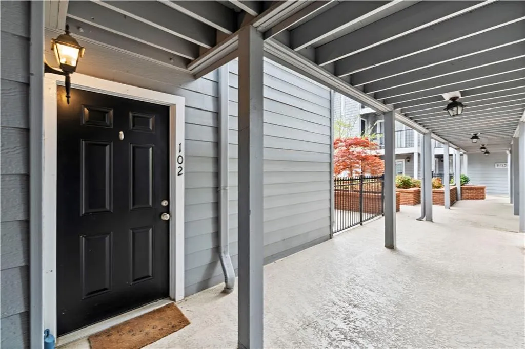 102 Granville Court, Atlanta, Georgia 30328, 1 Bedroom Bedrooms, ,1 BathroomBathrooms,Residential,Sold,102 Granville Court,7029719